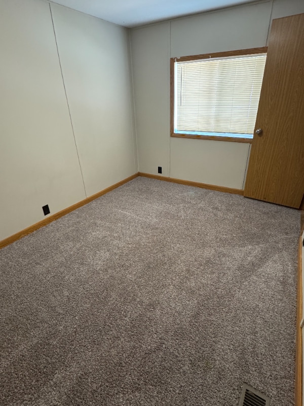 Building Photo - 4664 US-30