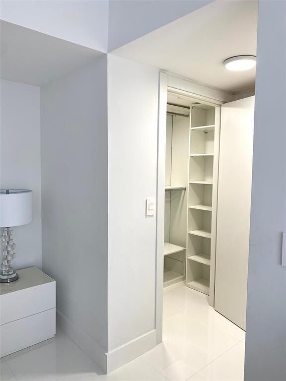 Building Photo - 17201 Collins Ave