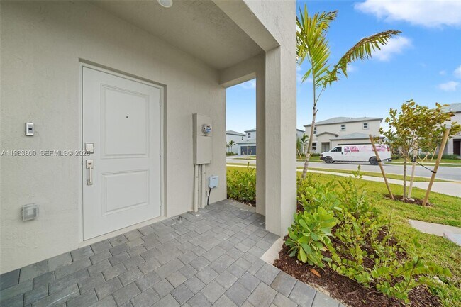 Building Photo - 33762 SW 194th Pl