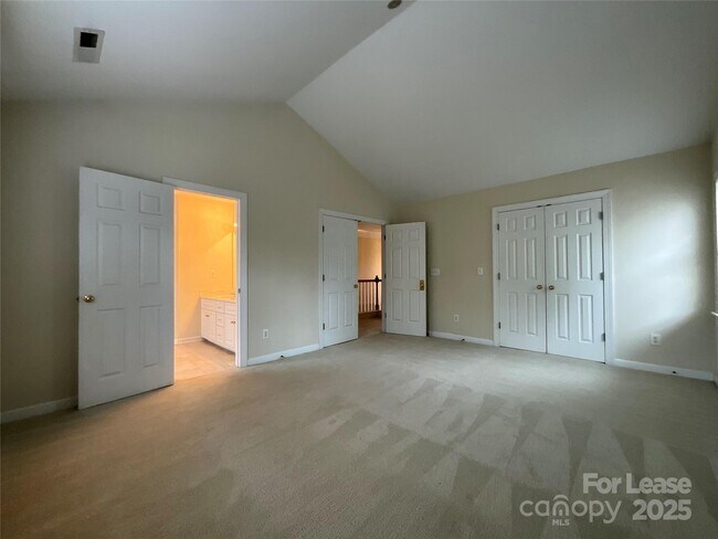Building Photo - 10411 Rougemont Ln
