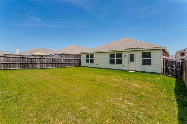 Building Photo - 133 Feverbush Dr