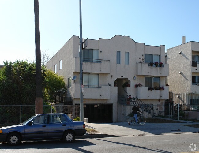 Primary Photo - 641 N Normandie Ave