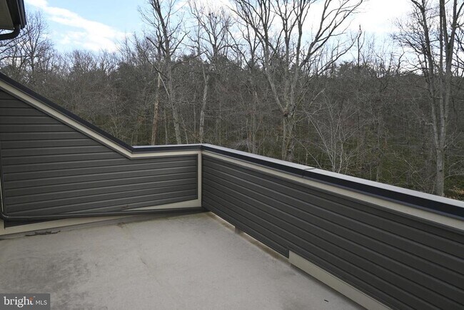 Building Photo - 3388 Watershed Blvd