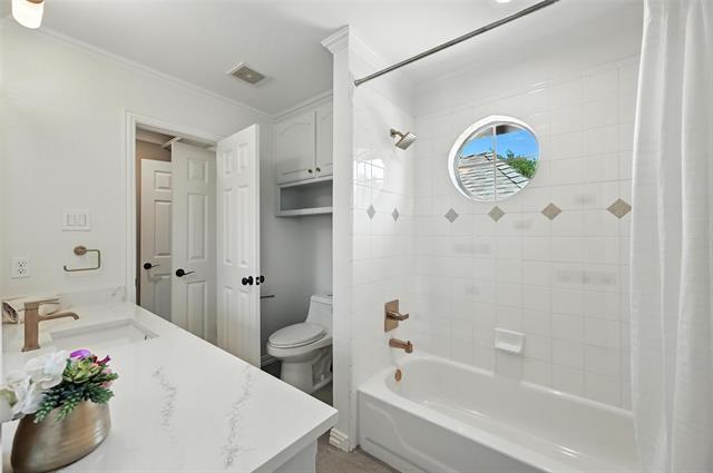 Building Photo - 350 Silverwood Cir