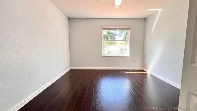 Building Photo - 9546 Worswick Ct