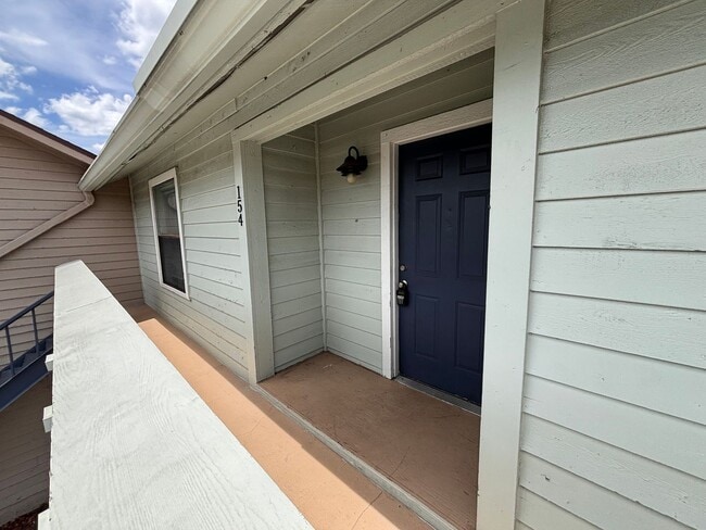 Building Photo - Waterfront Green Cove Springs 2BR with In-Unit Laundry, Central AC, and Pool!