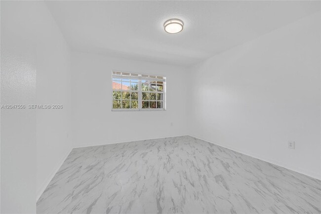 Building Photo - 215 SW 117th Terrace