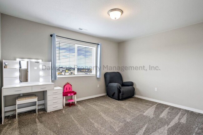Building Photo - 8747 Bynum Dr