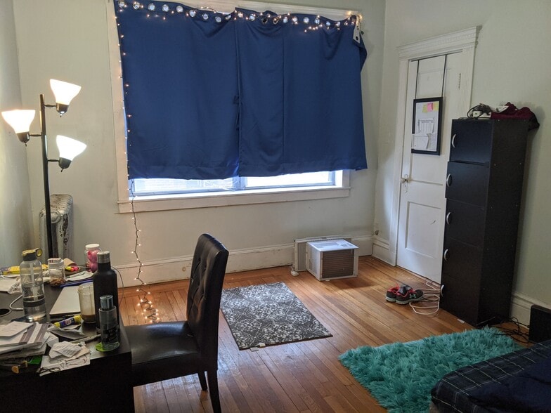 Building Photo - 80 Fenway