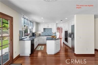 Building Photo - 1611 San Almada Rd