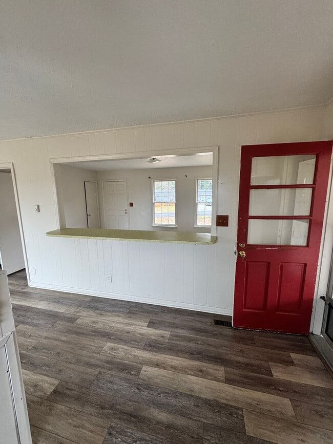 Building Photo - 3/1 in Boiling Springs, NC