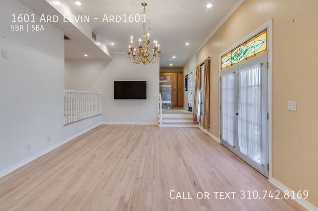 Building Photo - 1601 Ard Eevin Ave