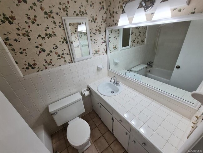 Building Photo - 109 Griffith Ave