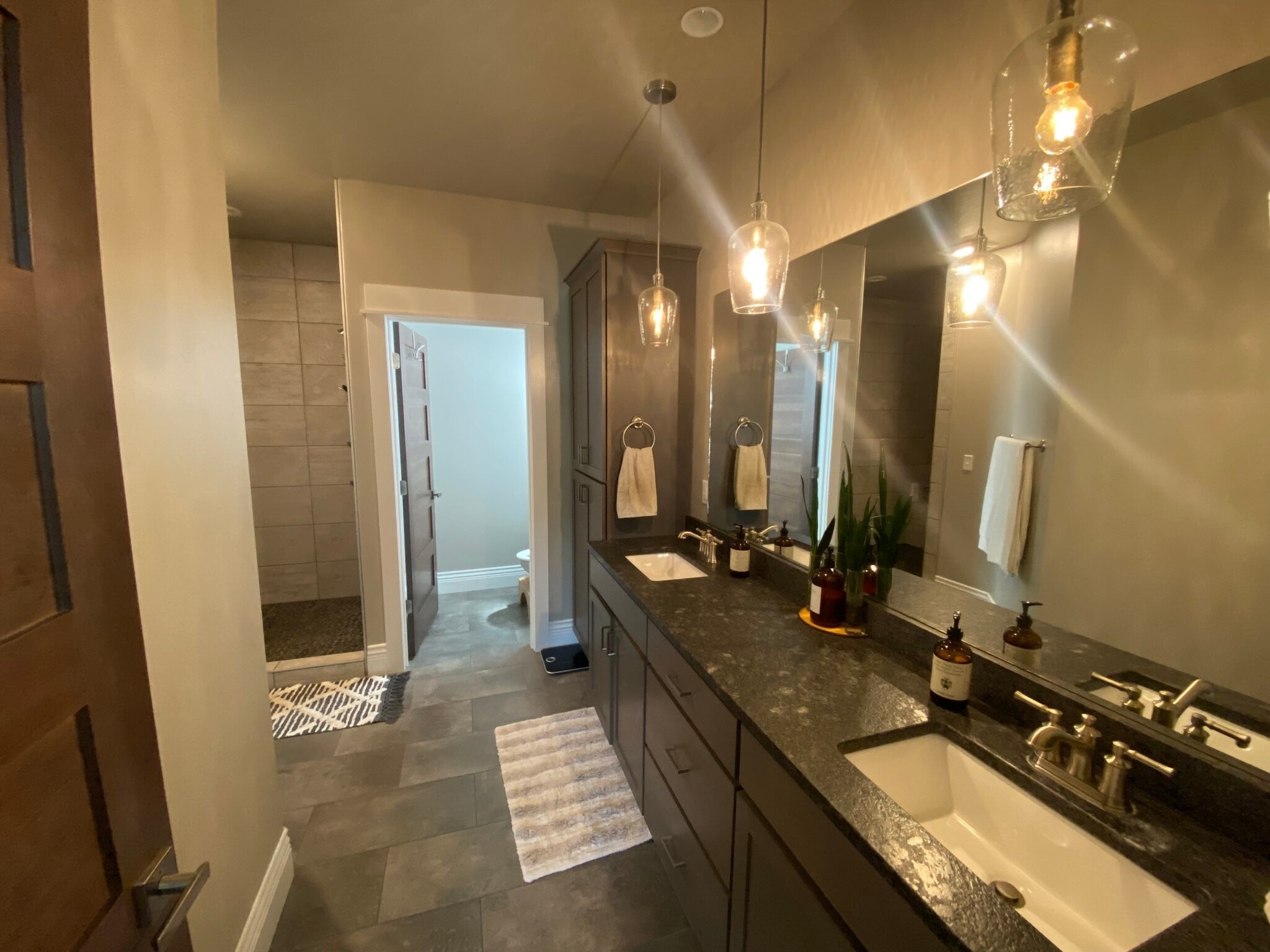 Building Photo - 3319 S 26th Ave