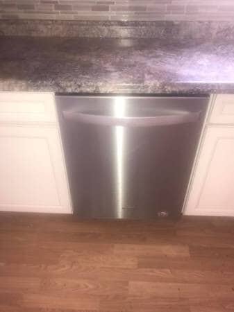 Building Photo - 2bd/2ba mobile home on Little Savannah available for year-long lease May 1st $1450 a month