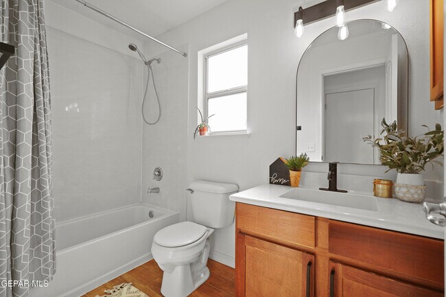 Building Photo - 3760 Loma Jacinto