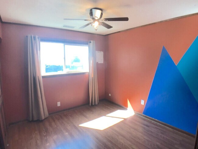 Building Photo - Spacious 4-Bedroom Home in the Desirable Candlelight Park Neighborhood – NE Heights!