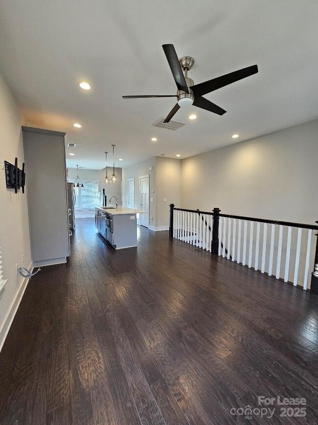 Building Photo - 1202 Macomb Pl