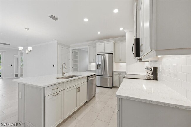 Building Photo - 28310 Captiva Shell Lp