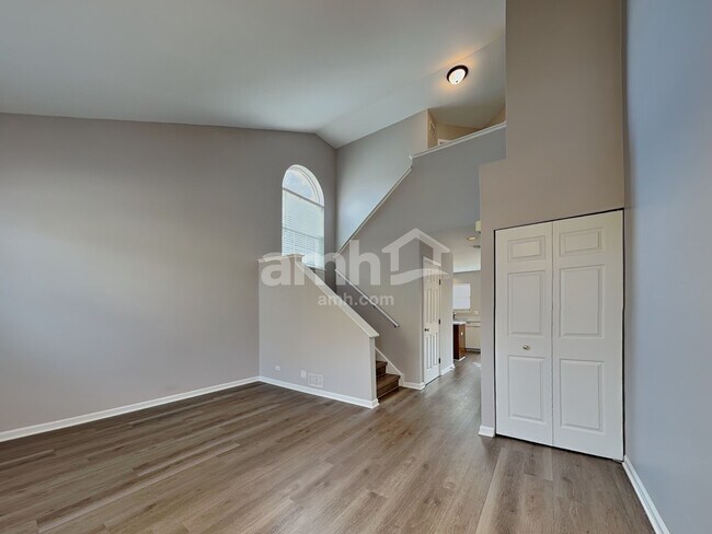 Building Photo - 1613 Gleneagle Ct