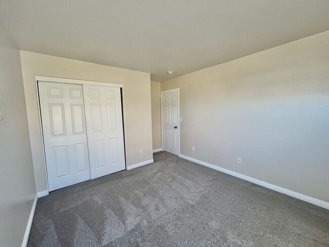Building Photo - **COMING SOON**Spacious 4-Bedroom Home with Oversized Loft & Expansive Backyard