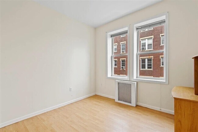 Building Photo - 103 Westover Pl