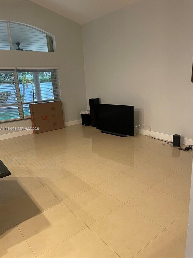 Building Photo - 1552 NW 135th Ave