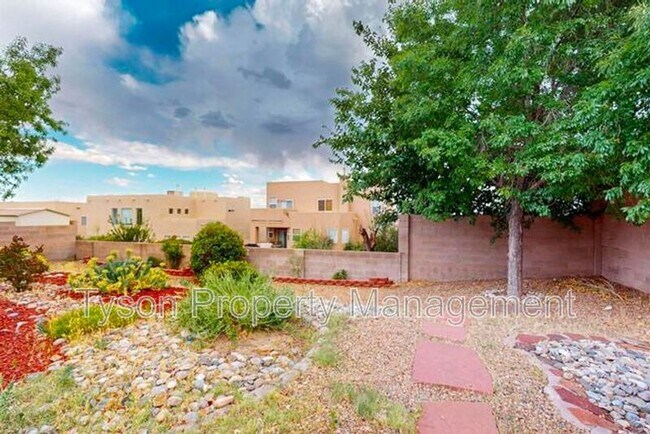Building Photo - 10909 Pasquale Dr NW