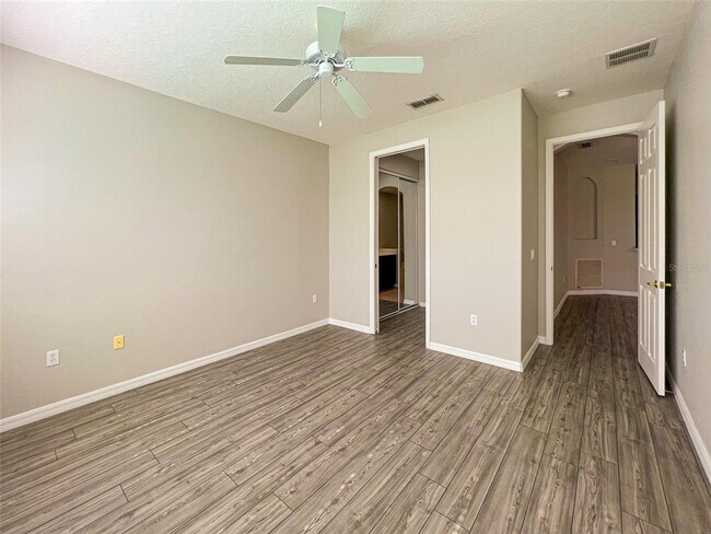 Building Photo - 10114 Willow Grove Ct
