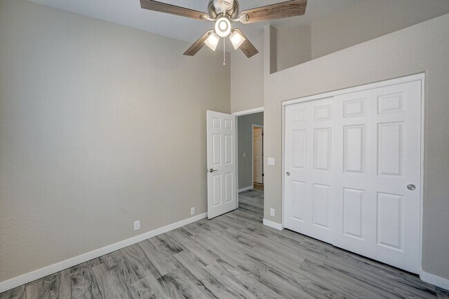 Building Photo - 3720 S Heath Way
