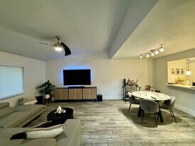 Building Photo - 1250 NW 122nd Ter