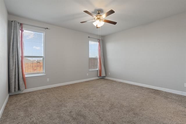 Building Photo - 1402 Fremont Trl