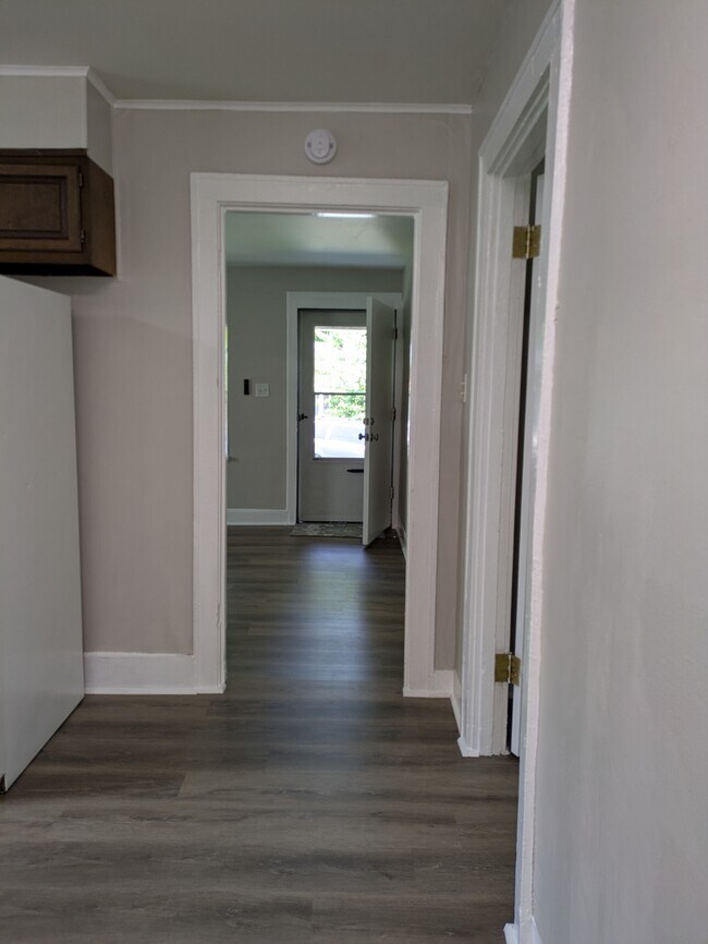 Building Photo - 206 Pitner Pl