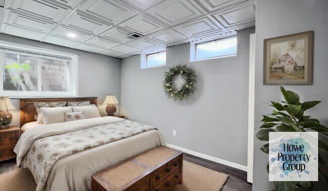 Building Photo - 6649 Homestead Ave Ct S