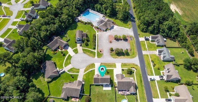 Building Photo - 303 Elk Ct