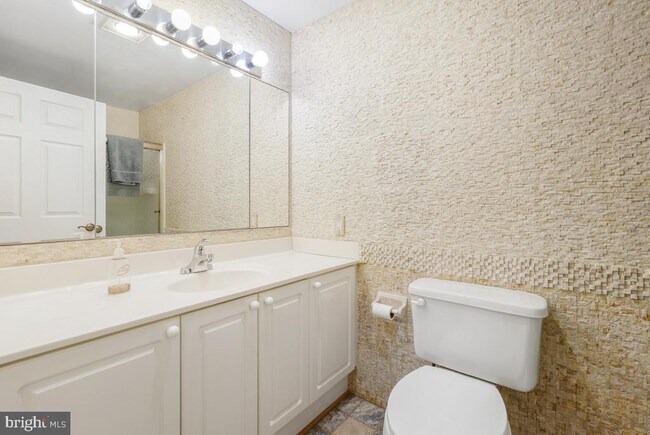 Building Photo - 3100 N Leisure World Blvd