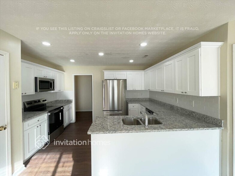 Building Photo - 1530 Devonshire Way