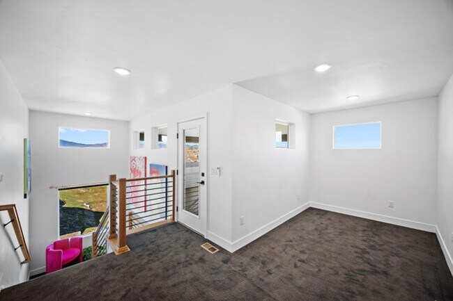 Building Photo - NEW CONSTRUCTION Gorgeous 4 Bedroom, 3.5 bath with Unbeatable Views