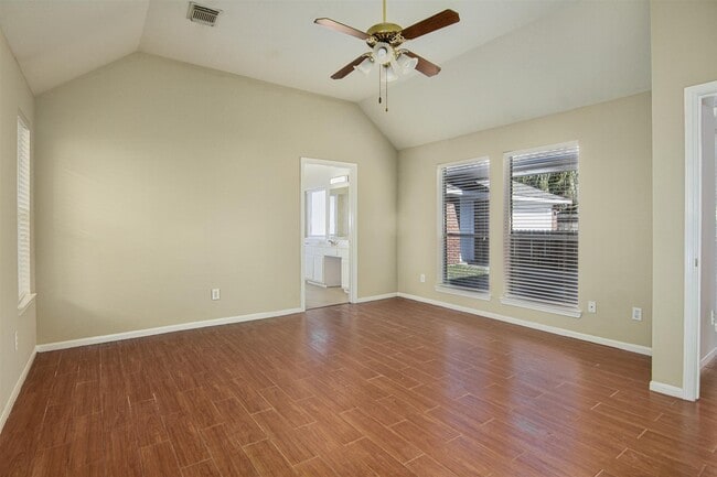 Building Photo - 21610 Emerald Ridge Cir