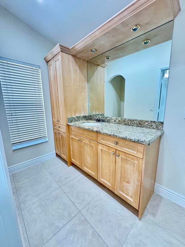 Building Photo - 54 Egret Way