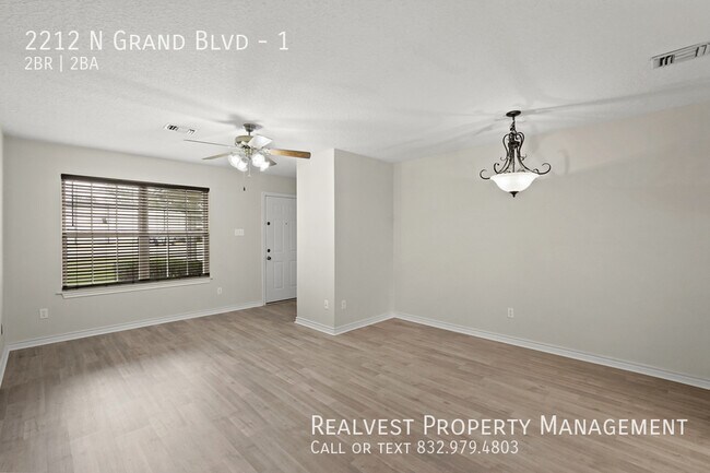 Building Photo - 2212 N Grand Blvd