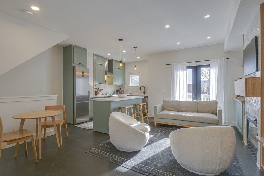 Building Photo - 109 Big Sky