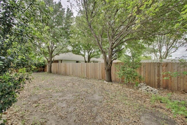 Building Photo - 1415 Coral Cay Ln