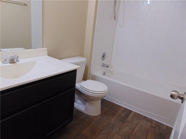 Building Photo - 305 Cibolo Creek Dr