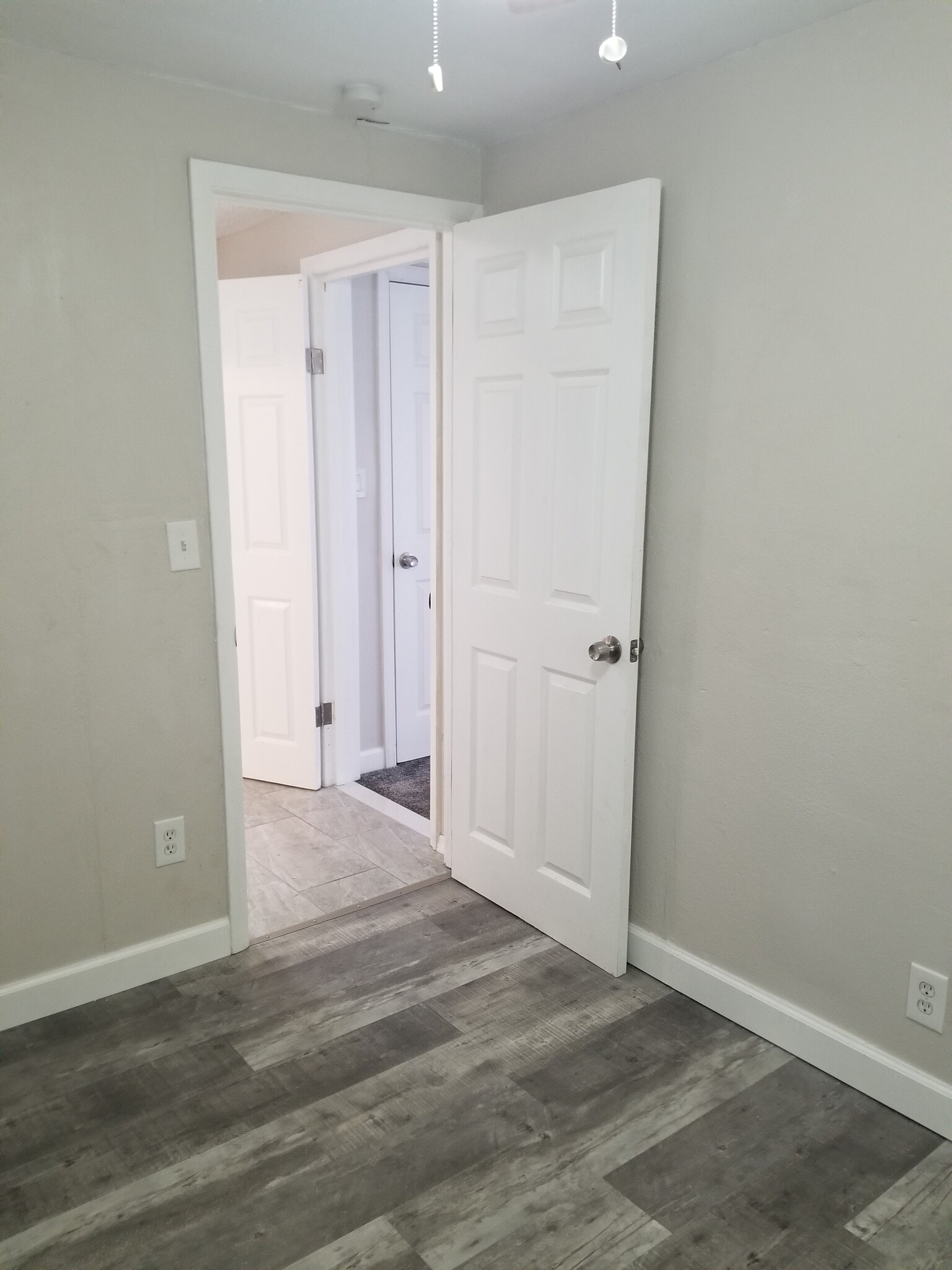 Front Bedroom - 3234 71st Ave N