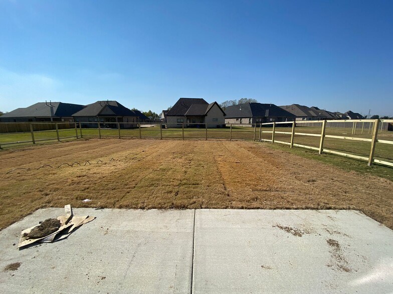 Building Photo - NEW HOME IN WALLS, MS