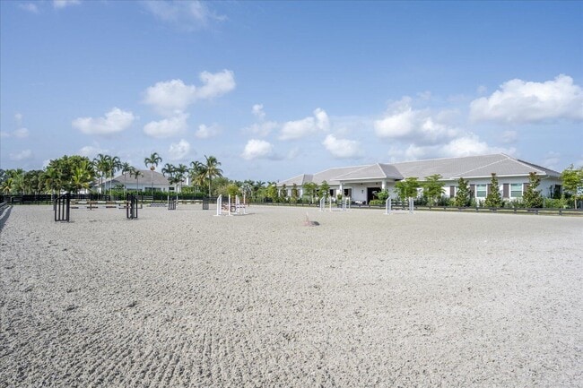 Building Photo - 15691 Sunnyland Ln
