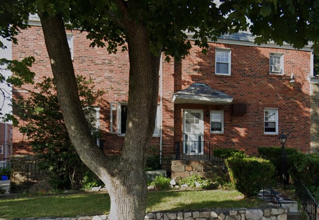 Primary Photo - 1201 E Cliveden St