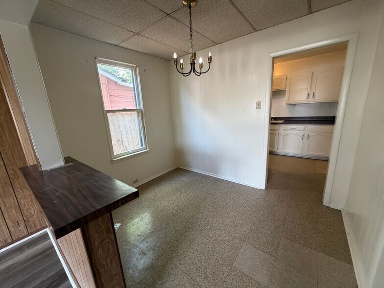Building Photo - 2019 Martin Luther King Dr