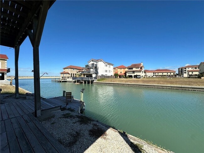 Building Photo - 738 Imperial Harbor Dr